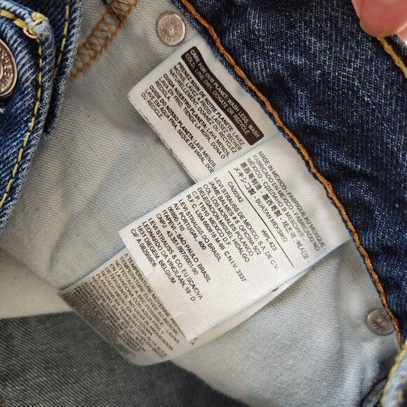 Levi's 505 Mens Jeans 42x32 Blue‎ Denim Logo Straight Leg Flat Front - Picture 7 of 13